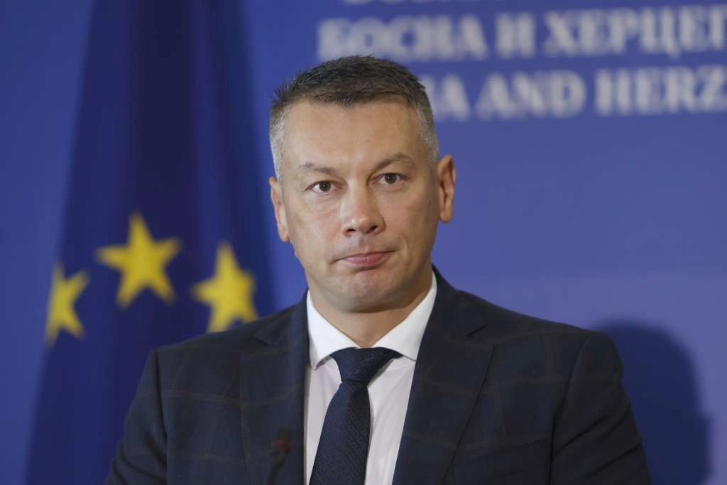 Detalji ročišta: Tužiteljica priopćila kako je Nešić primio milijun KM mita